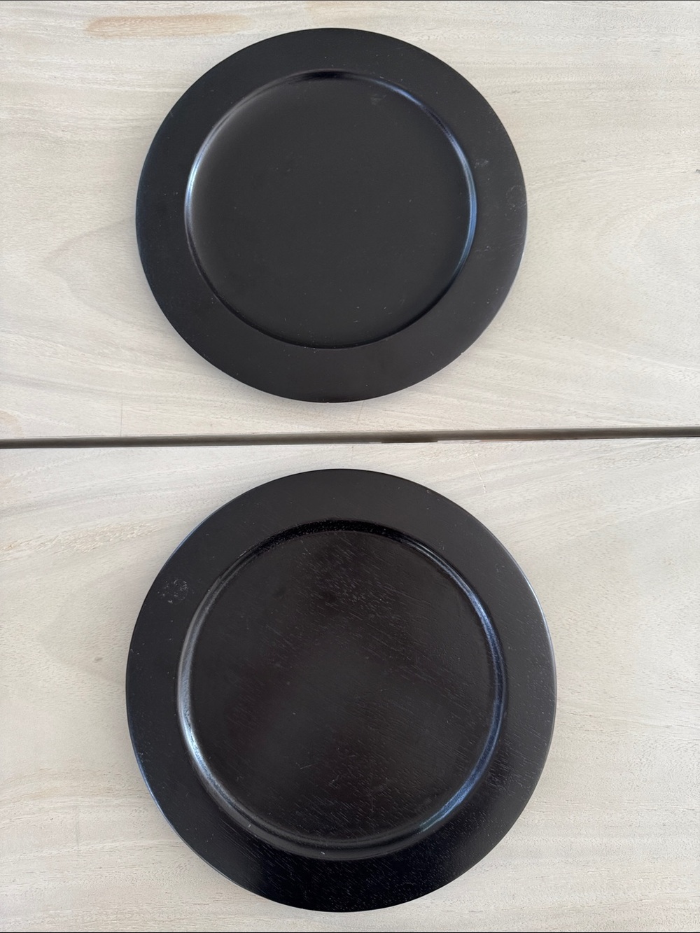 Studio Nova Thailand Classic Black Decorative Charger Plate - Set of 2